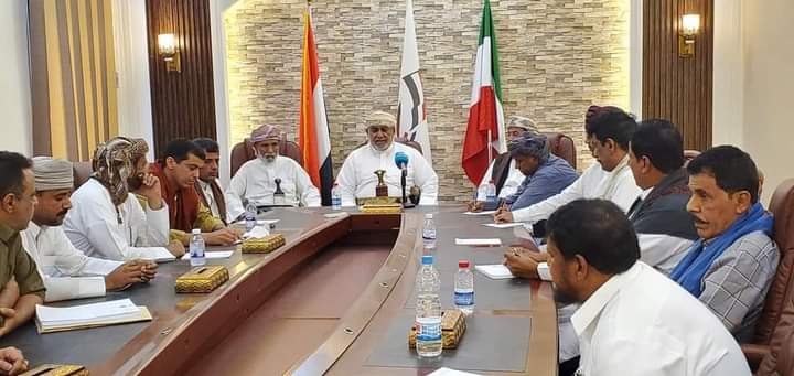 لجنة الاعتصام  السلمي  تعقد اجتماعاً برئاسة الشيخ الحريزي لمناقشة التطورات في المحافظة